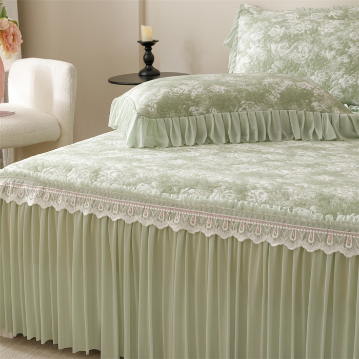 91家纺网 家纺一手货源 找家纺 好儿喜家纺 2025新款海洋丝凉感豆豆床裙凉席-缤纷玫瑰 缤纷玫瑰-绿