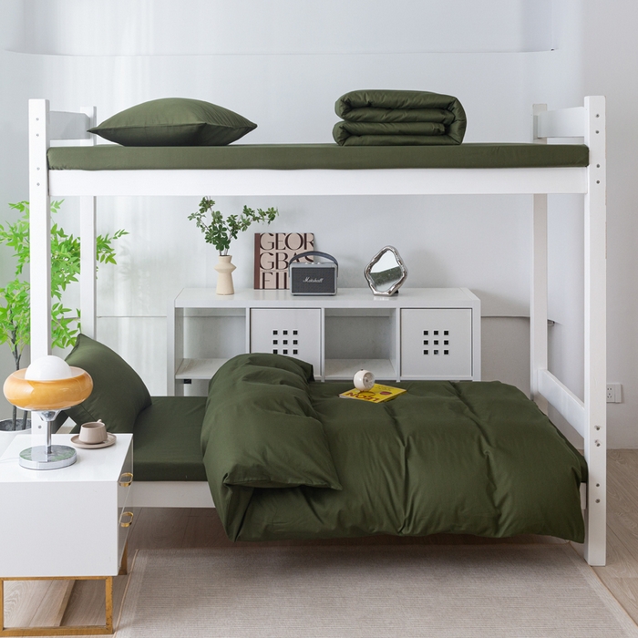 91家纺网 家纺一手货源 找家纺 简冠家纺 2025新款13372全棉纯色学生三件套 军绿色