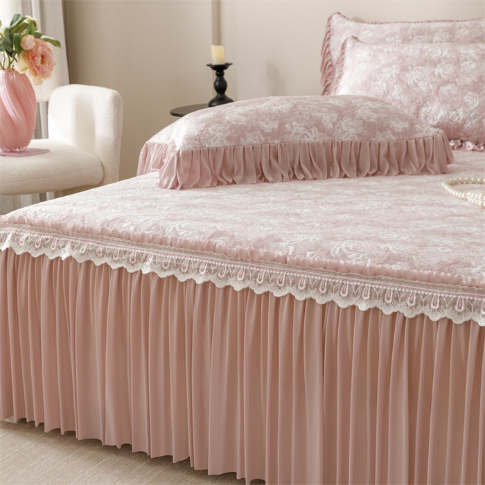 91家纺网 家纺一手货源 找家纺 好儿喜家纺 2025新款海洋丝凉感豆豆床裙凉席-缤纷玫瑰 缤纷玫瑰-粉