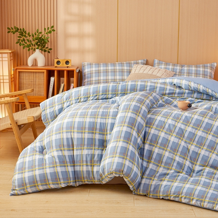 91家纺网 家纺一手货源 找家纺 美尔惠家纺 2025新款无印水洗棉格子春秋被冬被被子被芯学生季被芯 简兮兰