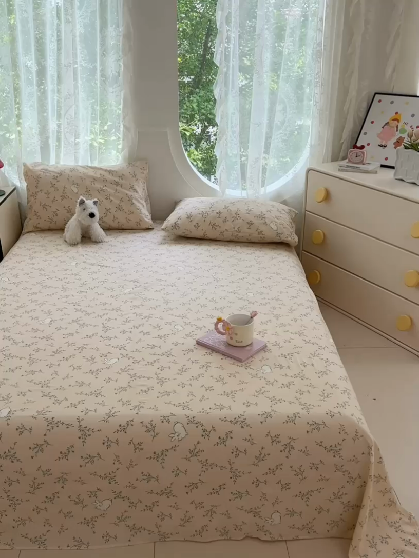 91家纺网 家纺一手货源 找家纺 彩韵家纺 2025新款印花木m双层纱床单系列 木m双层纱-兔悦花草