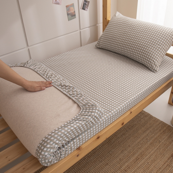 91家纺网 家纺一手货源 找家纺 暖季家纺2025新款无印风学生防水床笠 防水-果绿小格