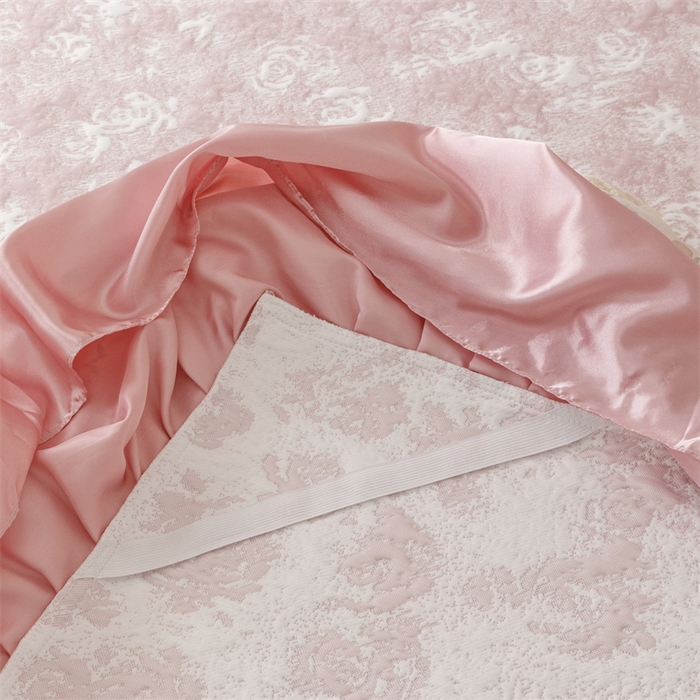 91家纺网 家纺一手货源 找家纺 （总）好儿喜家纺 2025新款海洋丝凉感豆豆床裙凉席-巴黎玫瑰