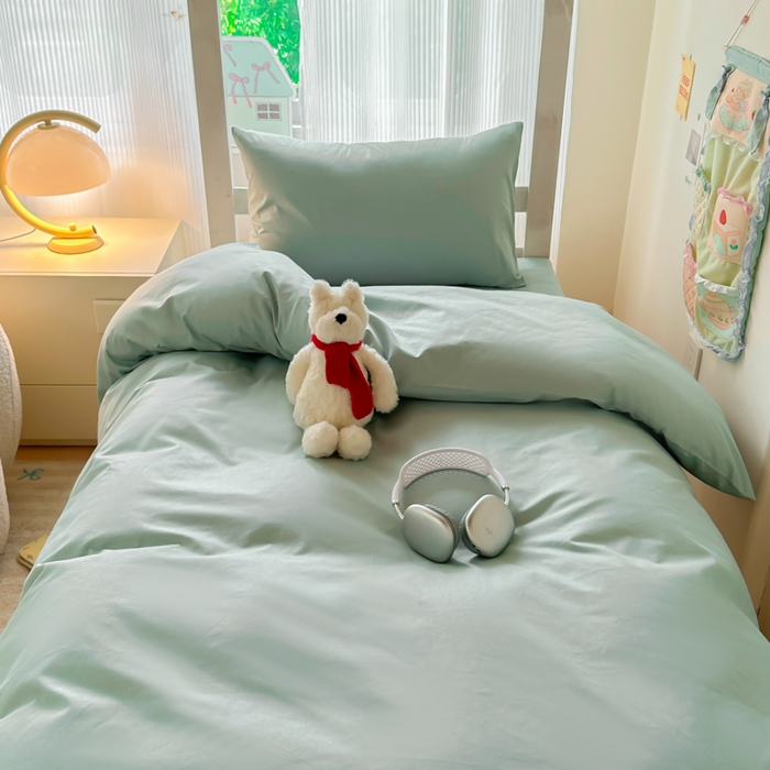 91家纺网 家纺一手货源 找家纺 简冠家纺 2025新款13372全棉纯色学生三件套 浅绿