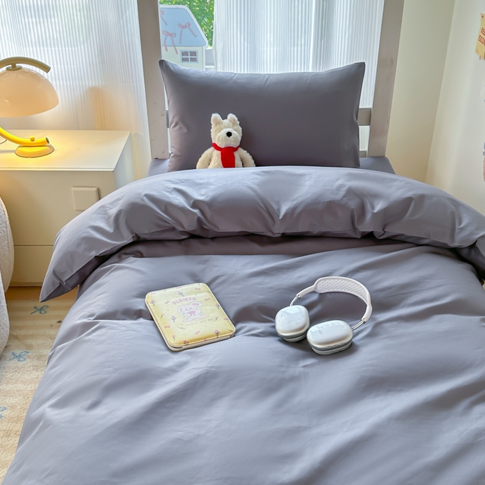 91家纺网 家纺一手货源 找家纺 简冠家纺 2025新款13372全棉纯色学生三件套 深灰