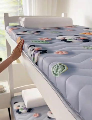 91家纺网 家纺一手货源 找家纺 （总）寐珂家纺 2025A类针织棉记忆棉床垫立体印花床垫宿舍学生床垫