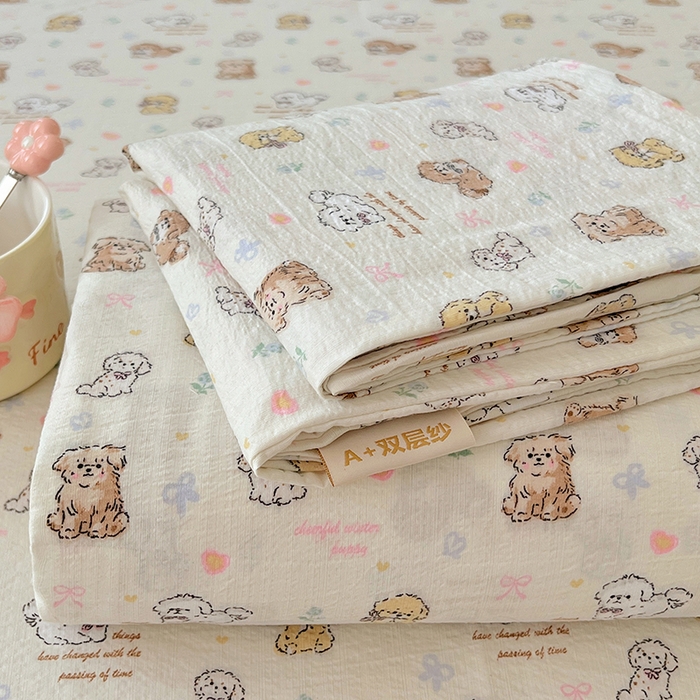 91家纺网 家纺一手货源 找家纺 卡迪熊家纺 2025新款印花木m双层纱床单系列 木m双层纱-汪星派对