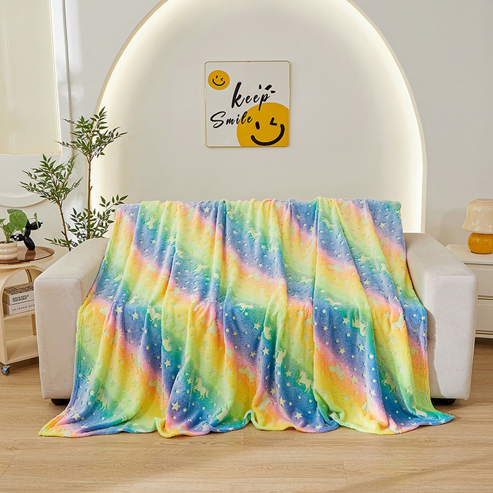 91家纺网 家纺一手货源 找家纺 梦斋家纺 2025新款夜光彩虹独角兽飞马星星法兰绒毛毯 夜光3