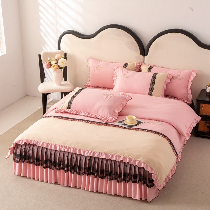 91家纺网 家纺一手货源 找家纺 （总）皇谱家纺  2025新款60sA类水洗棉床裙款四件套-彩蝶之恋