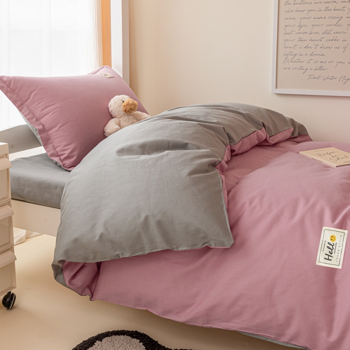 91家纺网 家纺一手货源 找家纺 贝兰仙奴 2025新款13372全棉印花简约学生三件套 豆沙