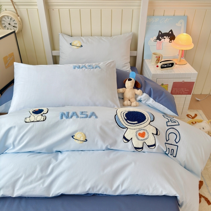 91家纺网 家纺一手货源 找家纺 锦觅 2025新款学生季全棉纯棉毛巾绣三件套奶油小清新刺绣四件套（全文件大图以及买家秀） 小宇航员