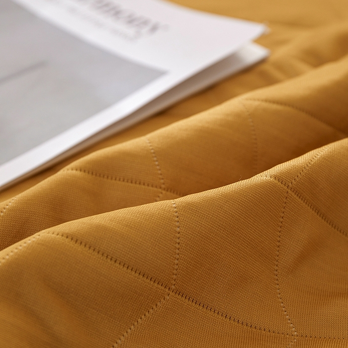 91家纺网 家纺一手货源 找家纺 梦斋家纺 2025新款纯色针织夏被被子被芯 姜黄