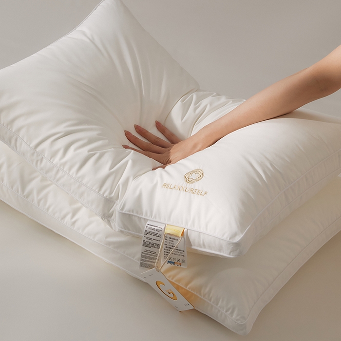 91家纺网 家纺一手货源 找家纺 微枕芯 2025春夏新款微米酒店软枕芯枕头枕芯单枕芯 定型护颈中枕（1200克）低平 48x74cm单枕/只