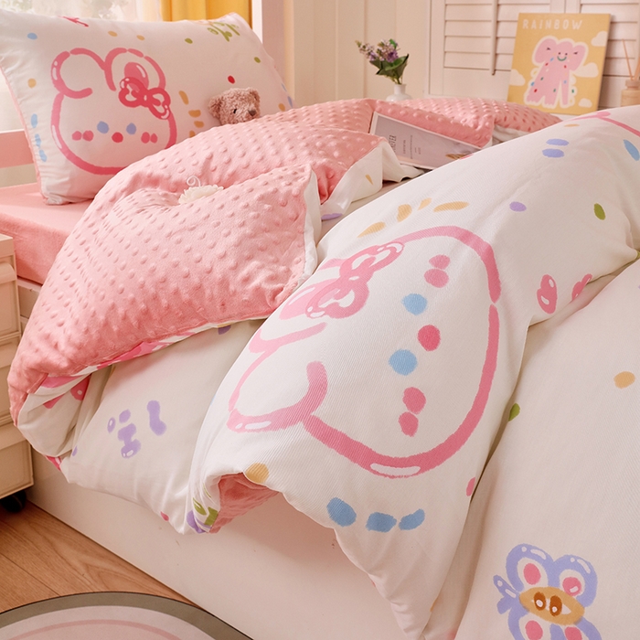 91家纺网 家纺一手货源 找家纺 金鑫汇2025新款学生上下铺棉加豆豆绒三件套 奇趣小兔