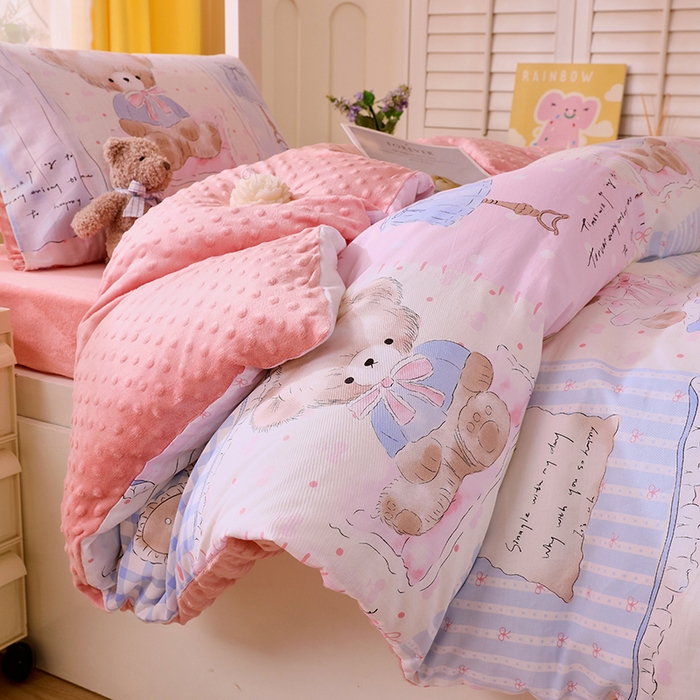 91家纺网 家纺一手货源 找家纺 金鑫汇2025新款学生上下铺棉加豆豆绒三件套 熊熊精灵