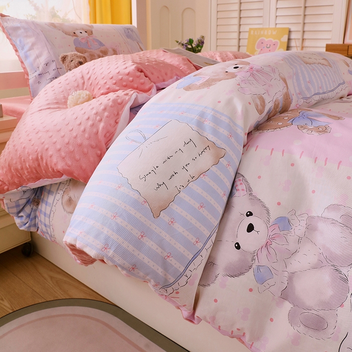 91家纺网 家纺一手货源 找家纺 金鑫汇2025新款学生上下铺棉加豆豆绒三件套 熊熊精灵