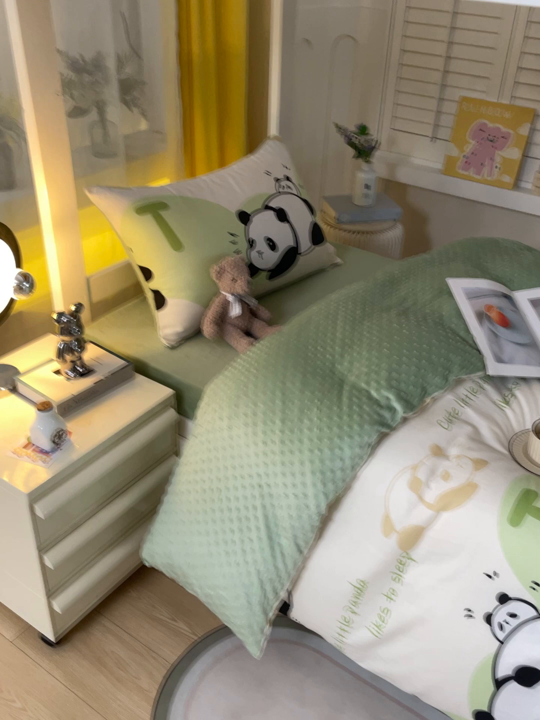 91家纺网 家纺一手货源 找家纺 金鑫汇2025新款学生上下铺棉加豆豆绒三件套 可爱熊猫