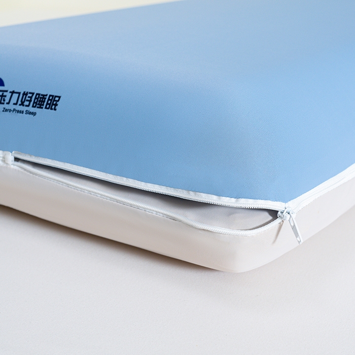 91家纺网 家纺一手货源 找家纺 帛茗轩2025春夏新款凉感蓝鲸星球一代枕枕头枕芯单枕芯 批发价格（10只起）米兰拼接70*40*12cm 