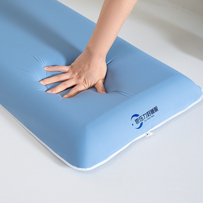 91家纺网 家纺一手货源 找家纺 帛茗轩2025春夏新款凉感蓝鲸星球一代枕枕头枕芯单枕芯 一件代发价格70*40*12cm 米兰拼接