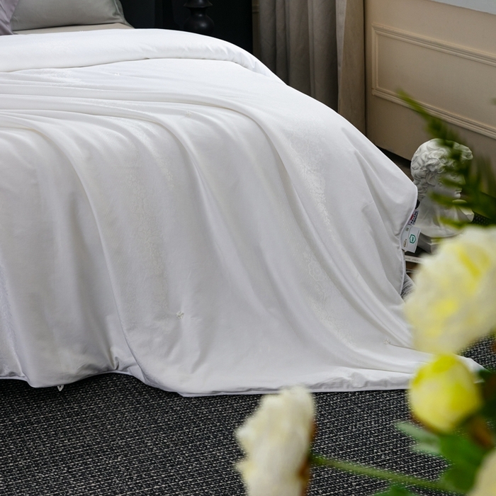 91家纺网 家纺一手货源 找家纺 （总）蚕阿婆2025新款100%桑蚕丝被 全棉提花纯手工蚕丝被