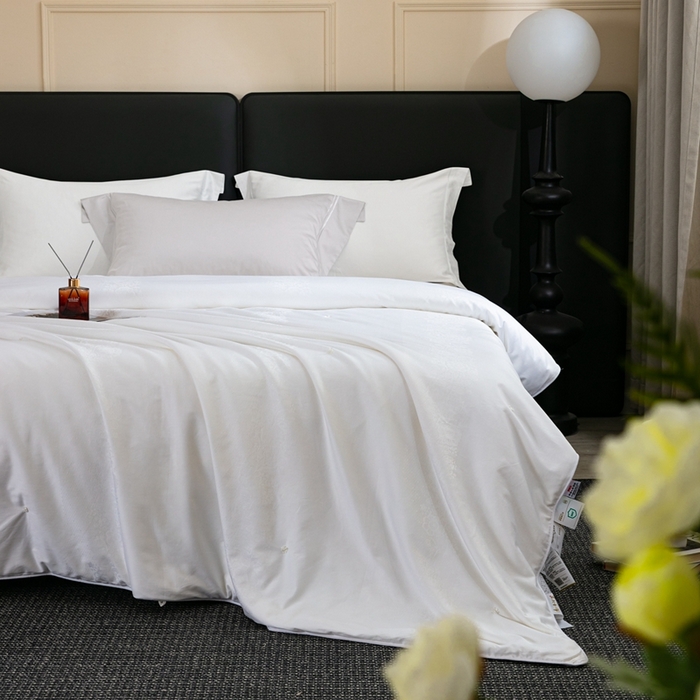 91家纺网 家纺一手货源 找家纺 （总）蚕阿婆2025新款100%桑蚕丝被 全棉提花纯手工蚕丝被