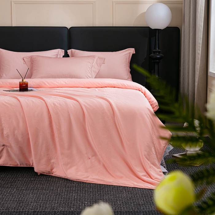 91家纺网 家纺一手货源 找家纺 蚕阿婆2025新款100%桑蚕丝被 全棉提花纯手工蚕丝被 玉色