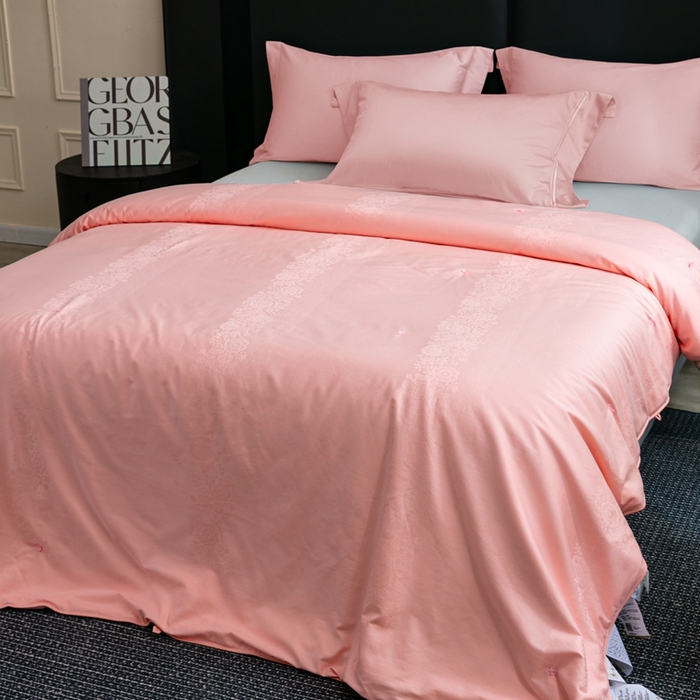 91家纺网 家纺一手货源 找家纺 蚕阿婆2025新款100%桑蚕丝被 全棉提花纯手工蚕丝被 玉色