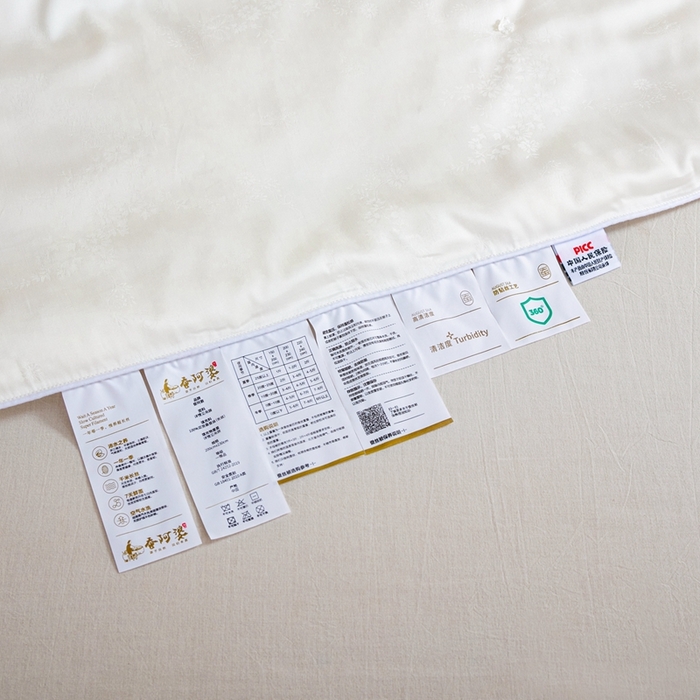 91家纺网 家纺一手货源 找家纺 蚕阿婆2025新款正宗天丝提花桑蚕丝被柞蚕丝春秋冬被禾槿 白色-禾槿