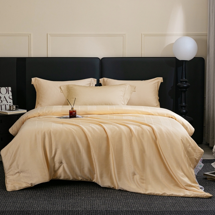 91家纺网 家纺一手货源 找家纺 （总）蚕阿婆2025新款6A双宫茧蚕丝被芯蚕阿婆提花蚕丝被芯-索若亚