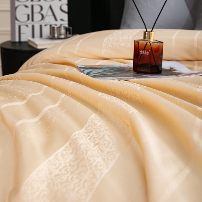 91家纺网 家纺一手货源 找家纺 （总）蚕阿婆2025新款6A双宫茧蚕丝被芯蚕阿婆提花蚕丝被芯-索若亚