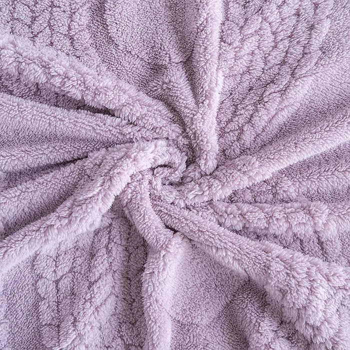 91家纺网 家纺一手货源 找家纺 （总）楼兰公主 2025春夏新款塔芙绒毛毯毯子多功能盖毯
