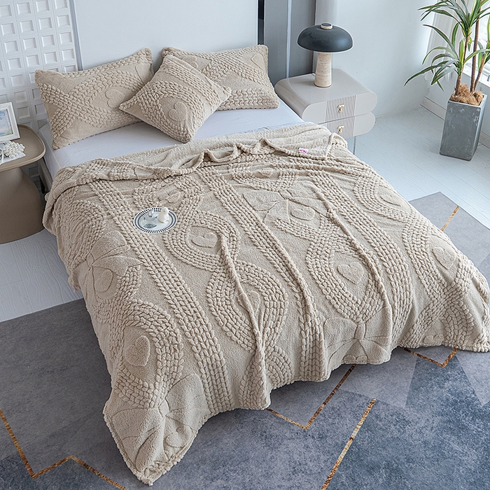 91家纺网 家纺一手货源 找家纺 （总）楼兰公主 2025春夏新款塔芙绒毛毯毯子多功能盖毯