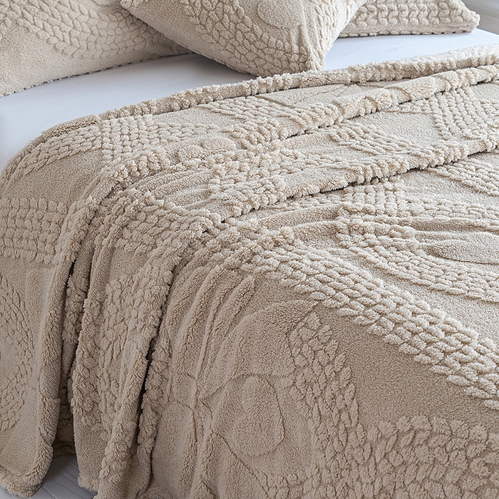 91家纺网 家纺一手货源 找家纺 楼兰公主 2025春夏新款塔芙绒毛毯毯子多功能盖毯 塔芙绒蝴蝶结-卡其