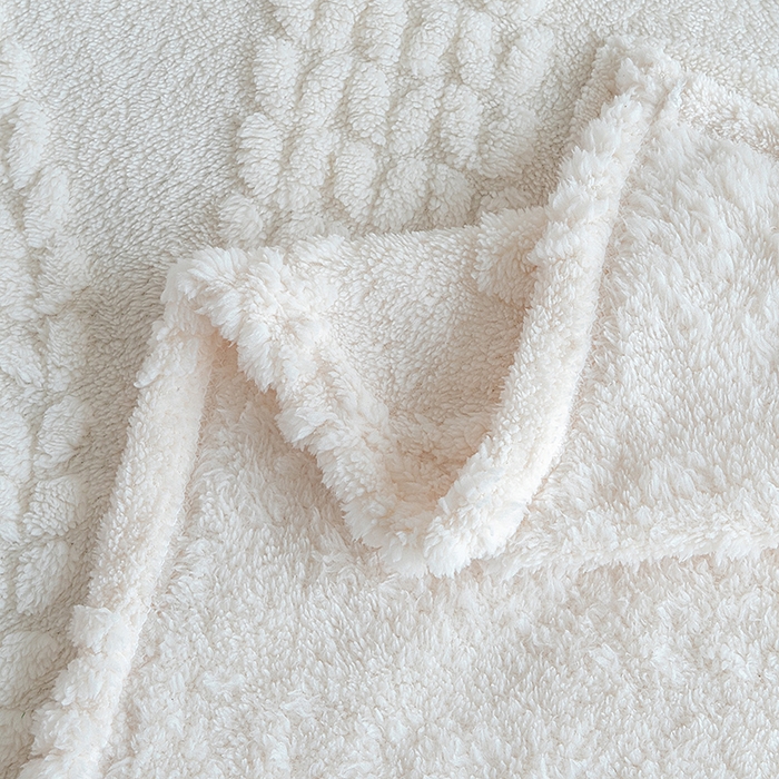 91家纺网 家纺一手货源 找家纺 楼兰公主 2025春夏新款塔芙绒毛毯毯子多功能盖毯 塔芙绒蝴蝶结-米白