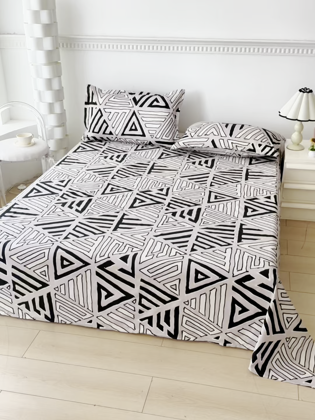 91家纺网 家纺一手货源 找家纺 梵巢家纺 2025新款加厚芦荟棉床单磨毛化纤床单 三角几何