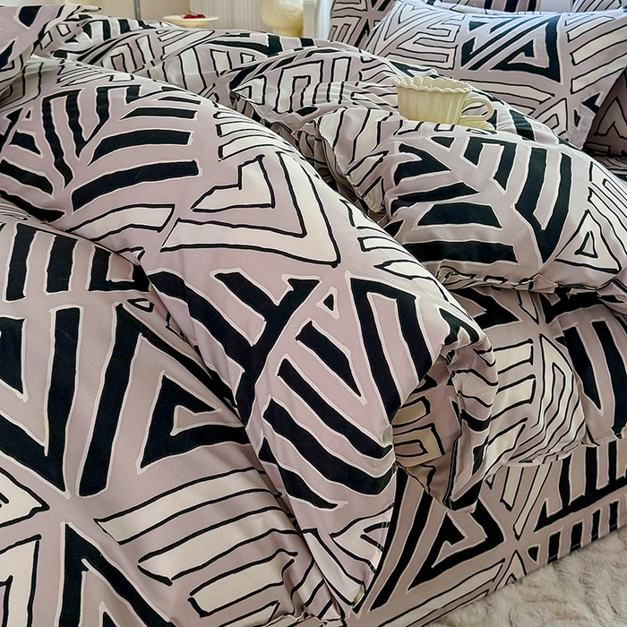 91家纺网 家纺一手货源 找家纺 梵巢家纺 芦荟棉被套，被罩化纤被套 三角几何