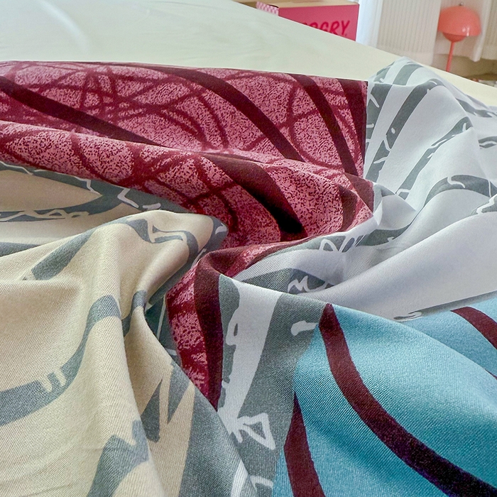 91家纺网 家纺一手货源 找家纺 梵巢家纺 芦荟棉被套，被罩化纤被套  片片梦境