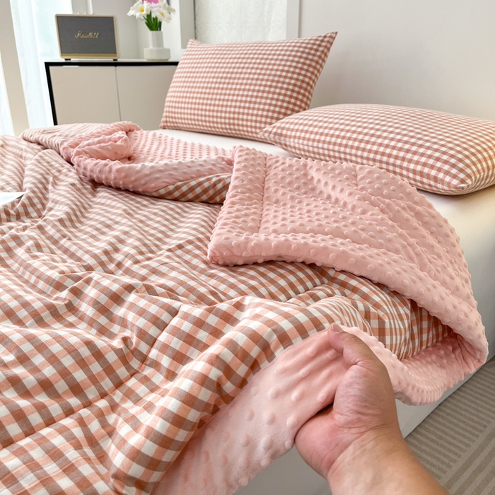 91家纺网 家纺一手货源 找家纺 （总）鸣升家纺 2025新款全棉豆豆被被子被芯