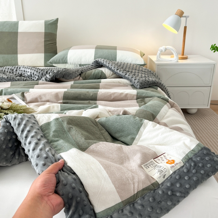 91家纺网 家纺一手货源 找家纺 鸣升家纺 2025新款全棉豆豆被被子被芯 绿大格