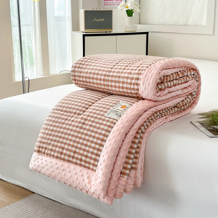 91家纺网 家纺一手货源 找家纺 鸣升家纺 2025新款全棉豆豆被被子被芯 粉小格