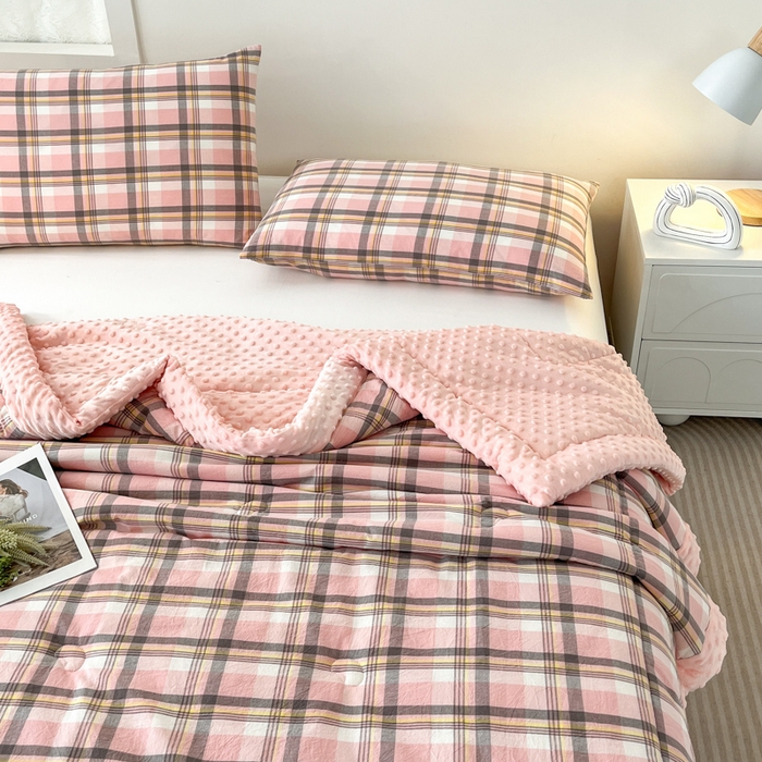 91家纺网 家纺一手货源 找家纺 鸣升家纺 2025新款全棉豆豆被被子被芯 莫妮卡粉