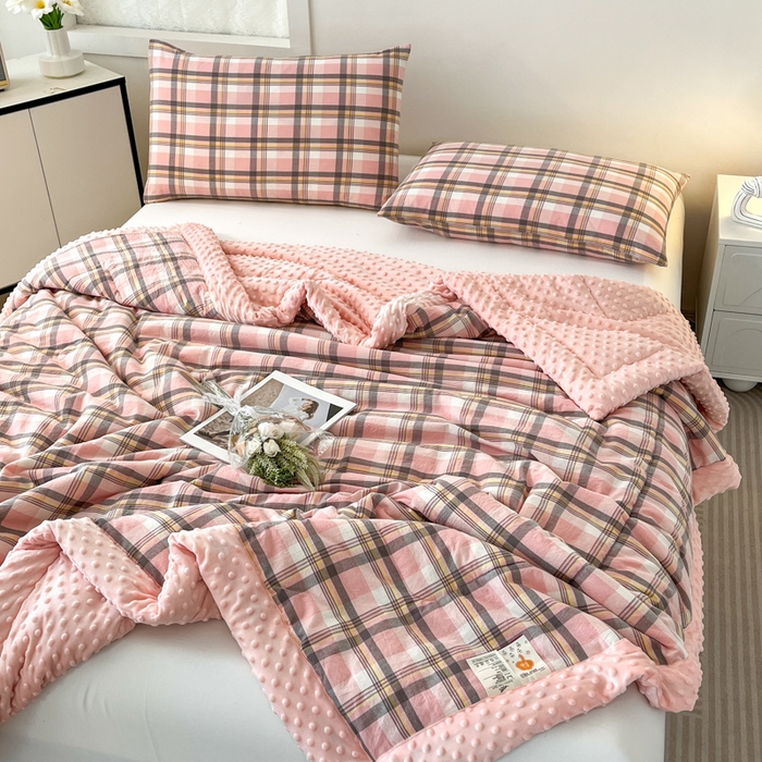 91家纺网 家纺一手货源 找家纺 鸣升家纺 2025新款全棉豆豆被被子被芯 莫妮卡粉