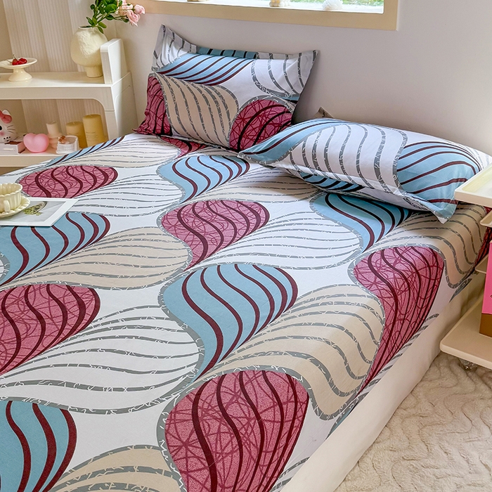 91家纺网 家纺一手货源 找家纺 梵巢家纺 2025新款芦荟棉四件套和单品印花四件套 床笠款四件套 片片梦境