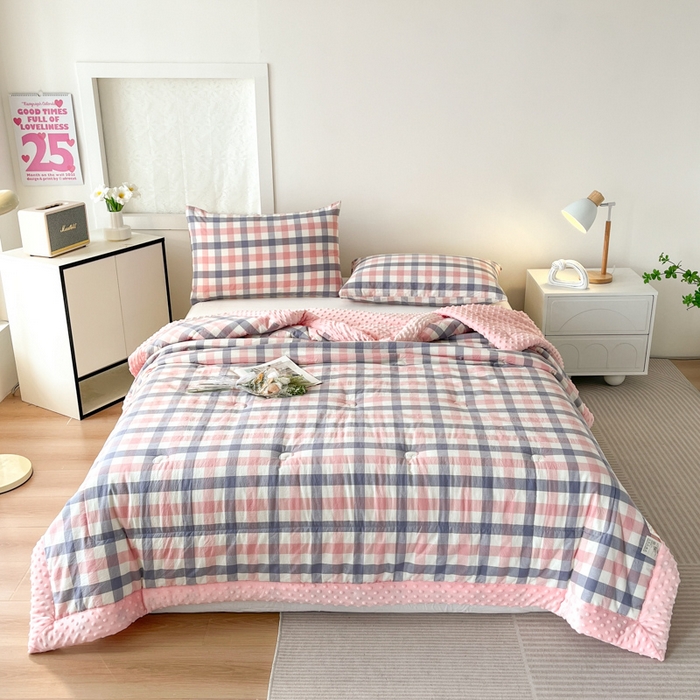 91家纺网 家纺一手货源 找家纺 鸣升家纺 2025新款全棉豆豆被被子被芯 七彩格粉