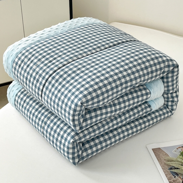 91家纺网 家纺一手货源 找家纺 鸣升家纺 2025新款全棉豆豆被被子被芯 浅蓝小格