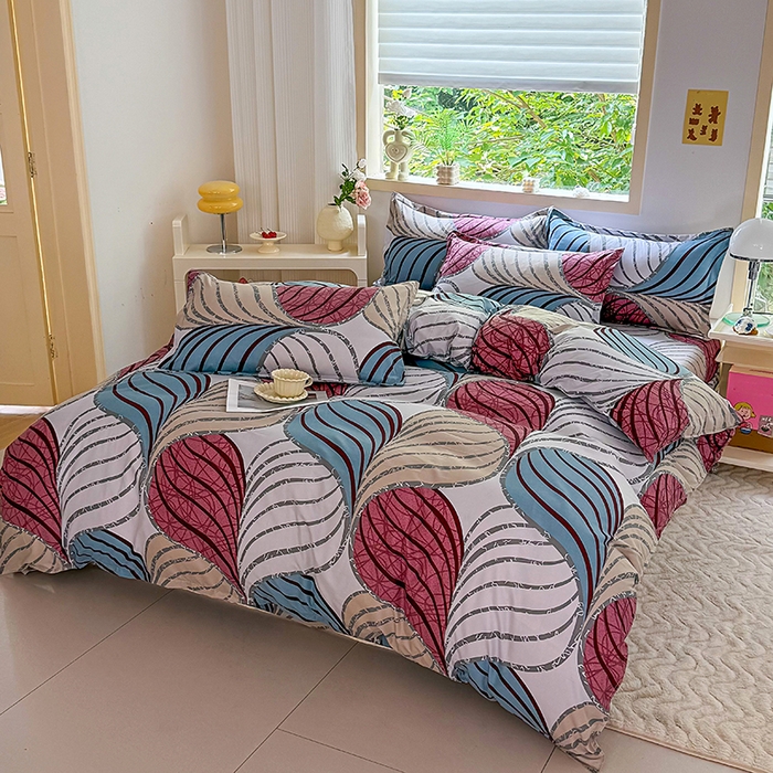 91家纺网 家纺一手货源 找家纺 梵巢家纺 芦荟棉三四件套，床单，被套，枕套化纤四件套 片片梦境