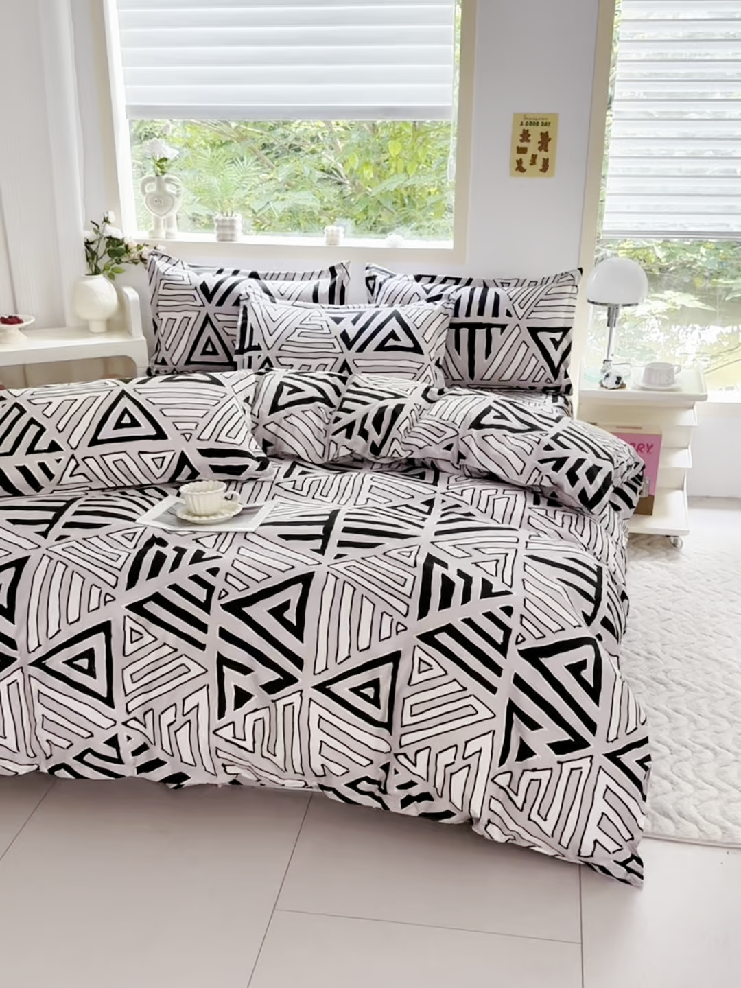 91家纺网 家纺一手货源 找家纺 梵巢家纺 芦荟棉三四件套，床单，被套，枕套化纤四件套 三角几何