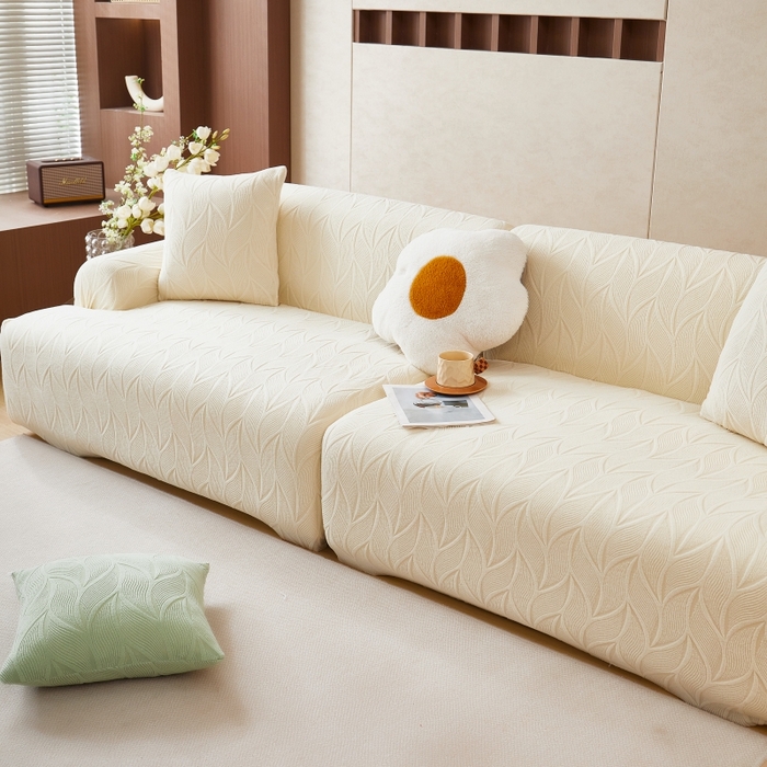 91家纺网 家纺一手货源 找家纺 丝绮鹿 2025新款雕花绒玉叶沙发套直排松紧款 玉叶-米白