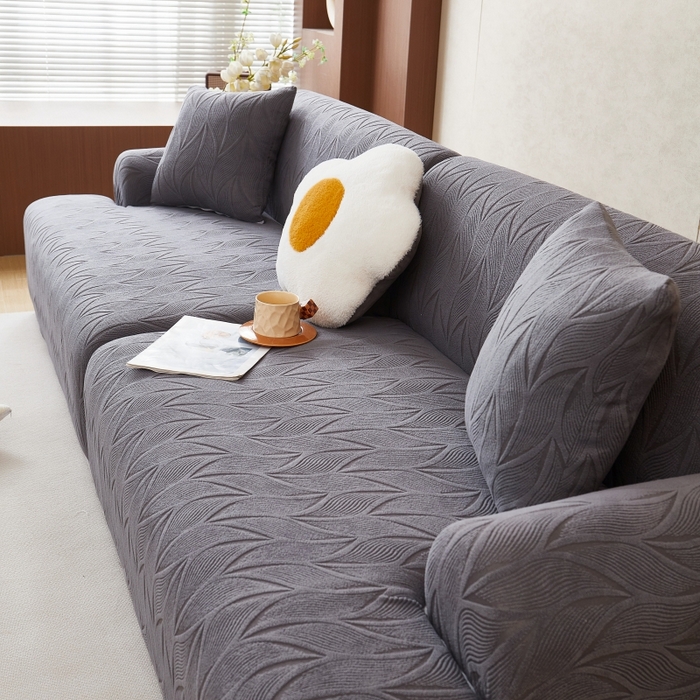 91家纺网 家纺一手货源 找家纺 丝绮鹿 2025新款雕花绒玉叶沙发套直排松紧款 玉叶-深灰