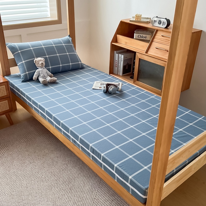 91家纺网 家纺一手货源 找家纺 鸣升家纺 2025新款全棉纯棉色织水洗棉学生三件套 柏拉图兰